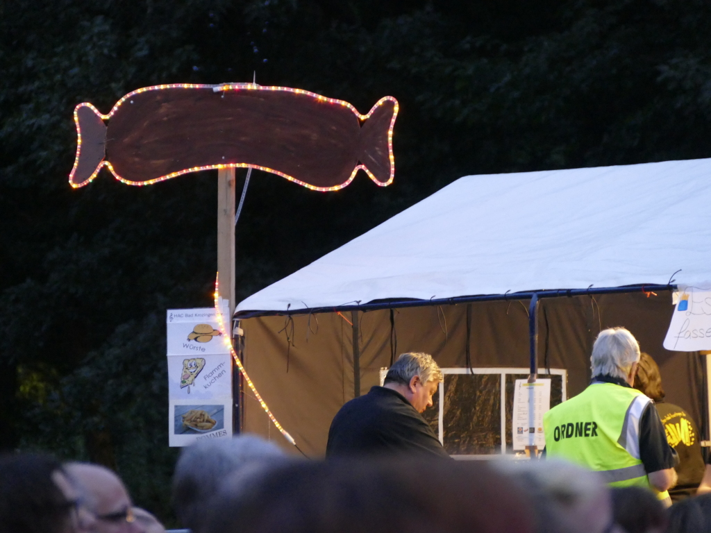 Welch wrdiger Abschluss der Open-Air-Saison in Bad Krozingen: Die Spider Murphy Gang rockte am Freitag den Kurpark und alle waren zufrieden und dankbar.