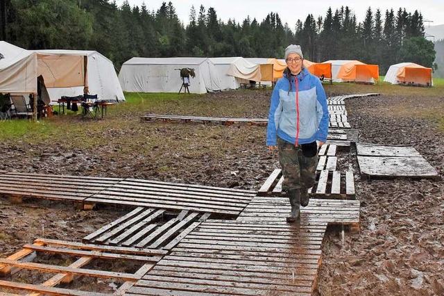 Ihr Zeltlager in Breitnau richtet  die...as Gelnde in Matschkuhle verwandelt.   | Foto: Thomas Biniossek