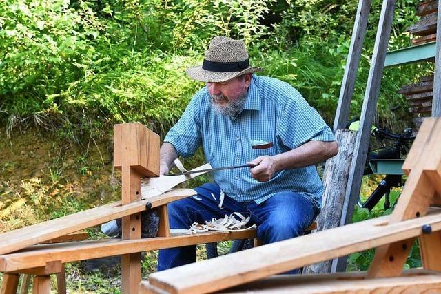 BZ-Leserinnen und Leser erfahren alles bers Grnholz-Schnefeln