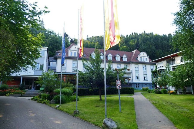 Der Altbau von St. Elisabeth in Elzach...ffnet und seither mehrfach erweitert.   | Foto: Sylvia Sredniawa