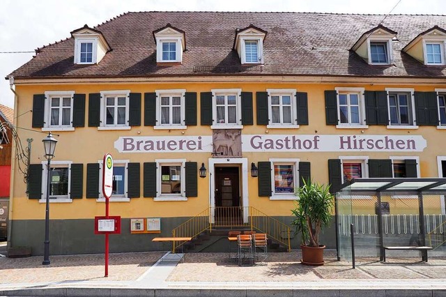 Die frhere Brauerei-Gaststtte Hirsch...nd Gaststttengeschichte in Kenzingen.  | Foto: Michael Haberer