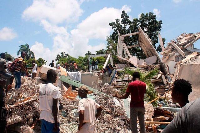 Mehr als 700 Tote bei Erdbeben in Haiti - Weitere Opfer befürchtet