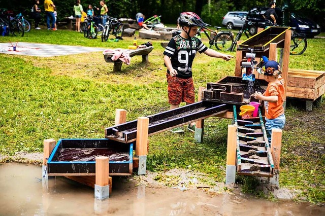 Die Wasserbahn im Holzhauser Wald. Es fehlen nur noch die Mosaike.  | Foto: Hubert Gemmert