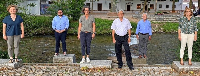 Der neue Vorstand der Grnen  (von lin...as Wiesler, Elmar Bernauer, Anja Loew.  | Foto: Bndnis 90/Die Grnen Ortsverband Staufen-Mnstertal