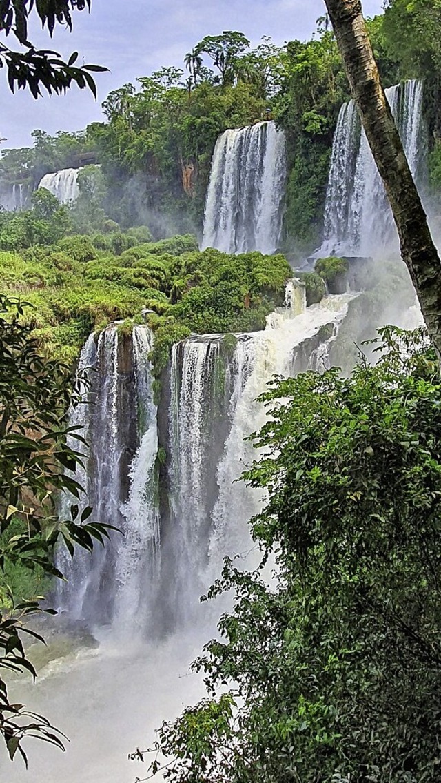 Mchtig: die Iguaz-Flle in Sdamerika  | Foto: Andrea Schiffner