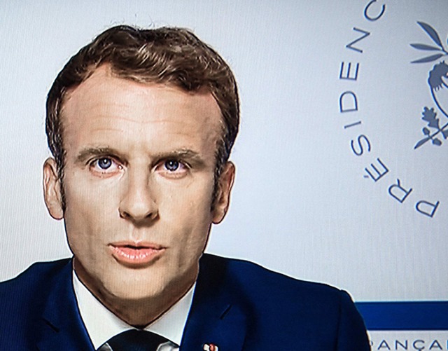 Macron  &#8211; die Franzosen mgen ihn wieder mehr.  | Foto: CHRISTOPHE ARCHAMBAULT (AFP)
