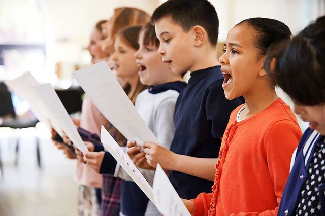 Viele Kinder lieben es, zu singen.  | Foto: HighwayStarz
