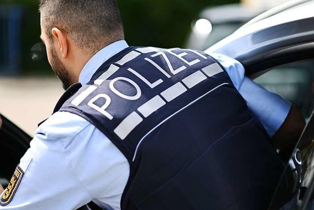 Polizei sucht Zeugen einer Schlgerei auf Bahnhofsplatz in Lrrach