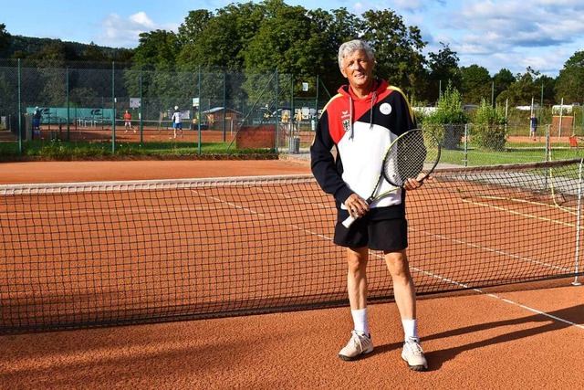 Bernd Martin ist zurzeit der Weltrangl...lfte in seiner Altersklasse im Tennis.  | Foto: Thomas Loisl Mink