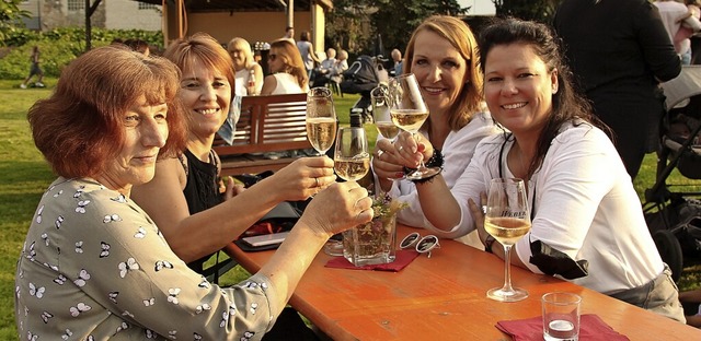 Gute Stimmung gab es bei der  erstmals.... Das Weinfest to go knpft daran an.   | Foto: Mario Schneberg