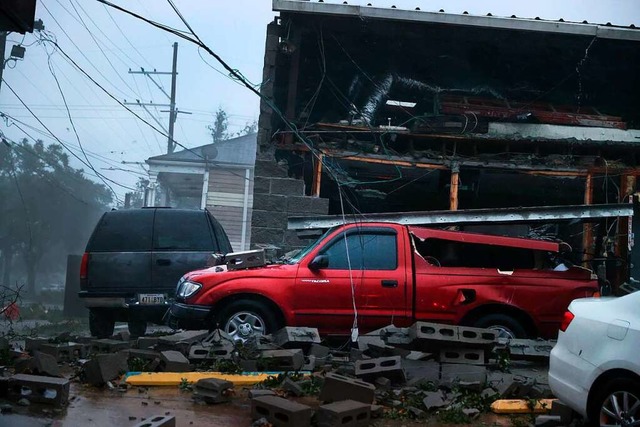 Schden durch Ida in New Orleans: Der ...indestens ein Menschenleben gefordert.  | Foto: SCOTT OLSON (AFP)