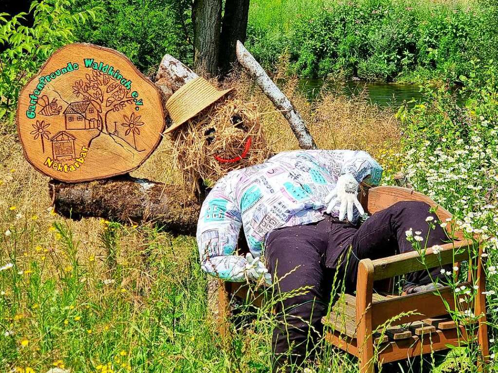 So lsst es sich aushalten. Barbara Westphal entdeckte diesen Miggnger bei einer Radtour in Waldkirch.