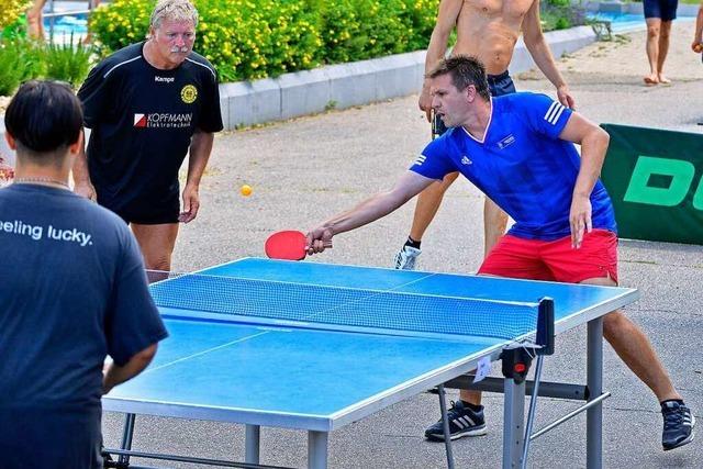 Am Sonntag gibt’s ein Tischtennisturnier im Strandbad fr den guten Zweck