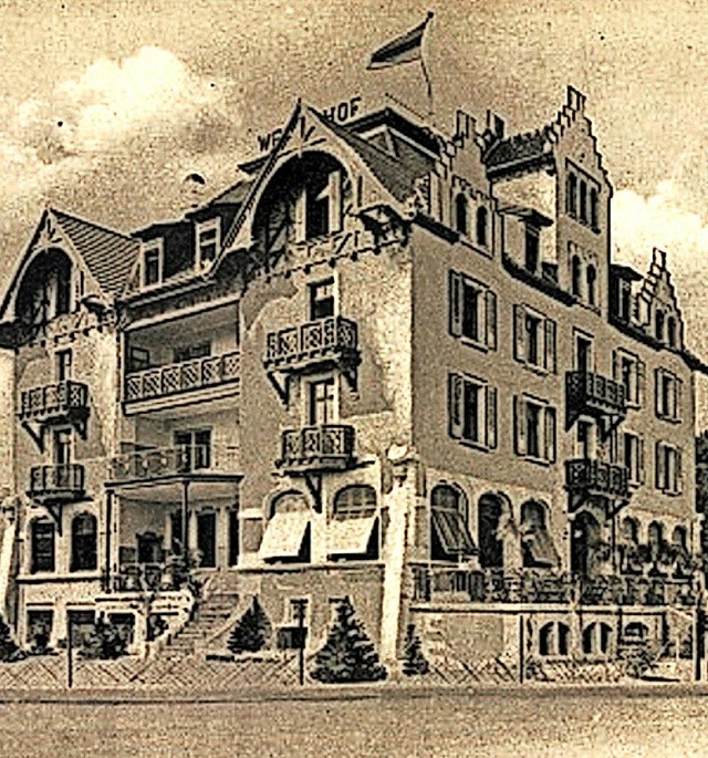 Das im noblen Stil erbaute Hotel Wehrahof nach der Erffnung 1904.  | Foto: Ernst Brugger