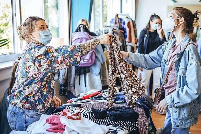 Fotos: 14. Frollein Flohmarkt in der Tanzhalle in Freiburg