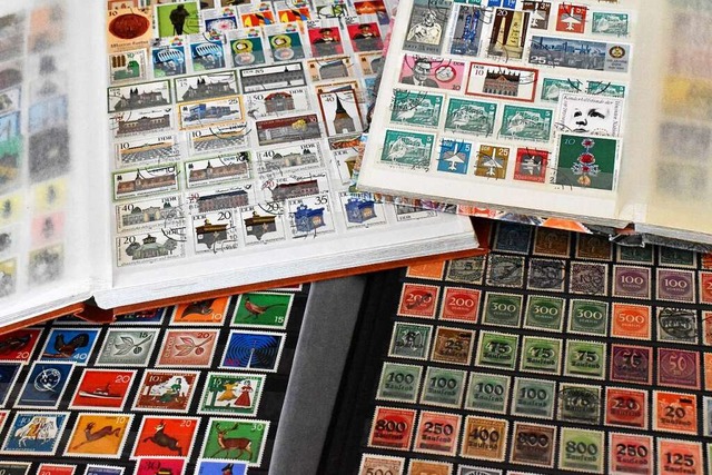 Seit 100 Jahren sammeln die Briefmarkenfreunde Lrrach leidenschaftlich  | Foto: Thomas Loisl Mink