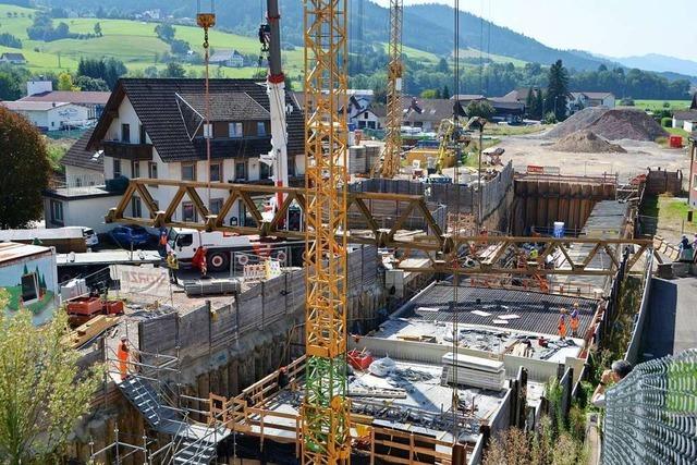 Behelfsbrcke an Tunnelbaustelle in Winden ist abgebaut