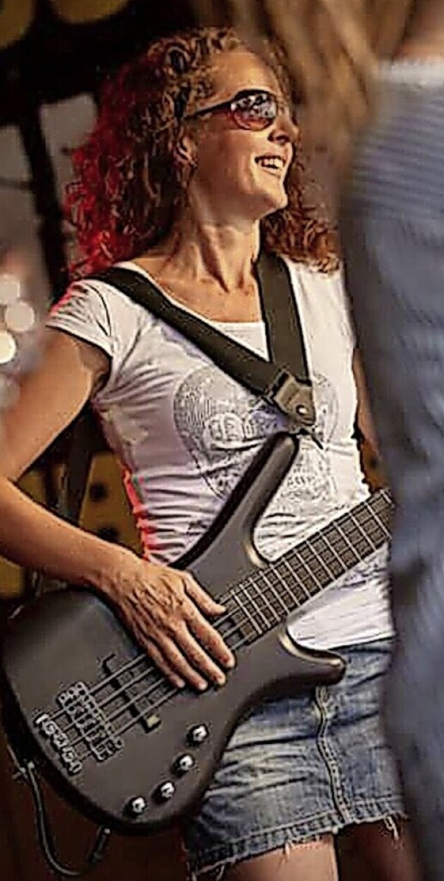 Andrea Kiefer, die Bassistin von Mainstreet   | Foto: Andrea Kiefer