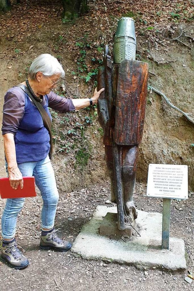 Nicht mehr ganz stabil und ohne Fe steht diese Figur.  | Foto: Theresa Steudel