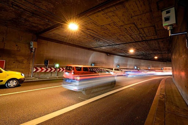 Der Brandschutz fr Kappler Tunnel und... fr die vielen Staus nicht ausgelegt.  | Foto: Thomas Kunz