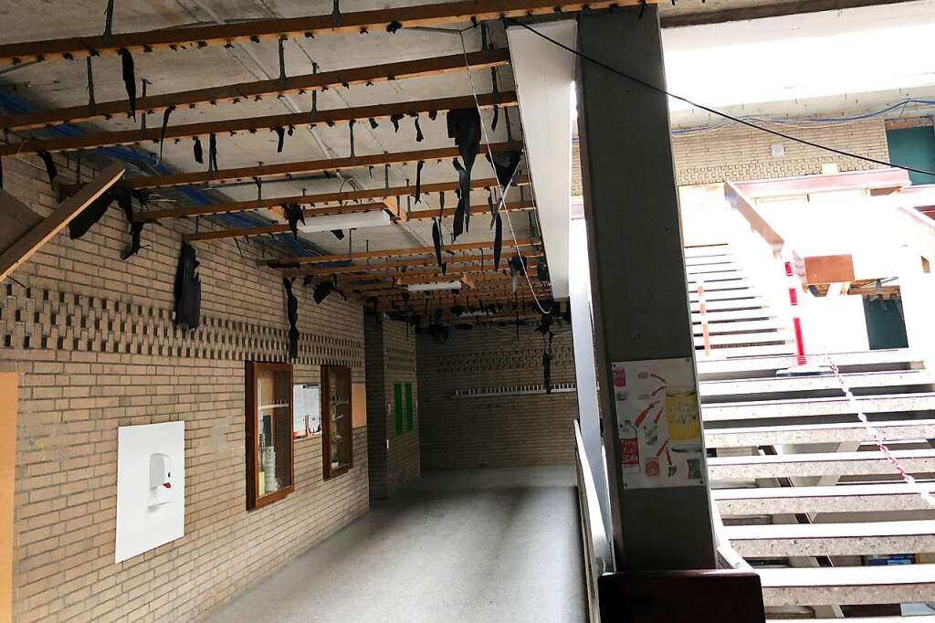 was in den rheinfelder schulen während der ferien gebaut wurde