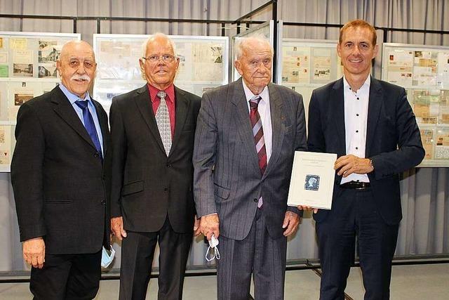 Lrrachs Briefmarkensammler feiern ihr Hobby im Dreilndermuseum