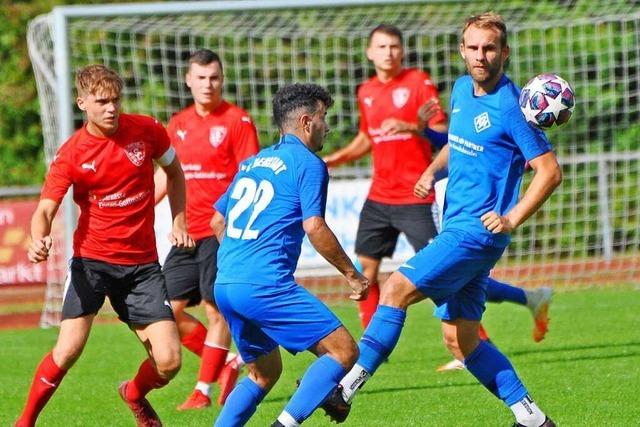 September-Blues im Jahnstadion des FC Neustadt