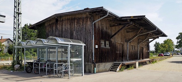 In der denkmalgeschtzten Gterhalle a...inrichtung einer Werkstatt vorstellen.  | Foto: Herbert Frey