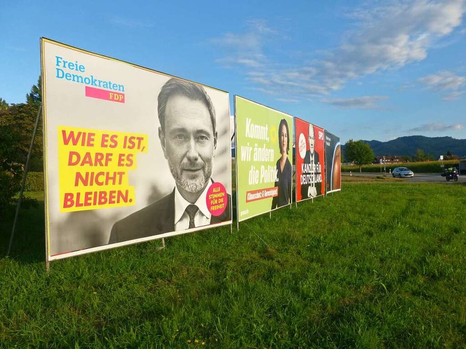 Annherung nicht nur bei Plakaten: Die FDP blinkt Richtung SPD und Grne.  | Foto: Andrea Gallien