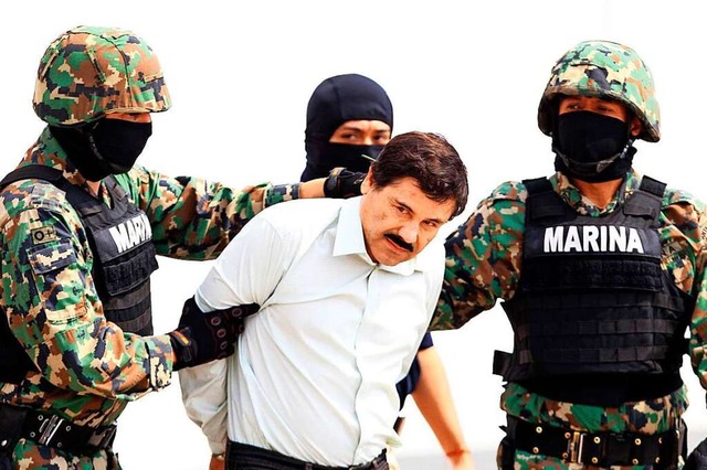 &#8222;El Chapo&#8220; wurde festgenom... eingebaut worden war, verlost werden.  | Foto: Mario Guzman (dpa)