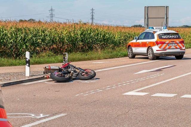 Auto missachtet Vorfahrt – 18-jhriger Motorradfahrer stirbt in Sasbach