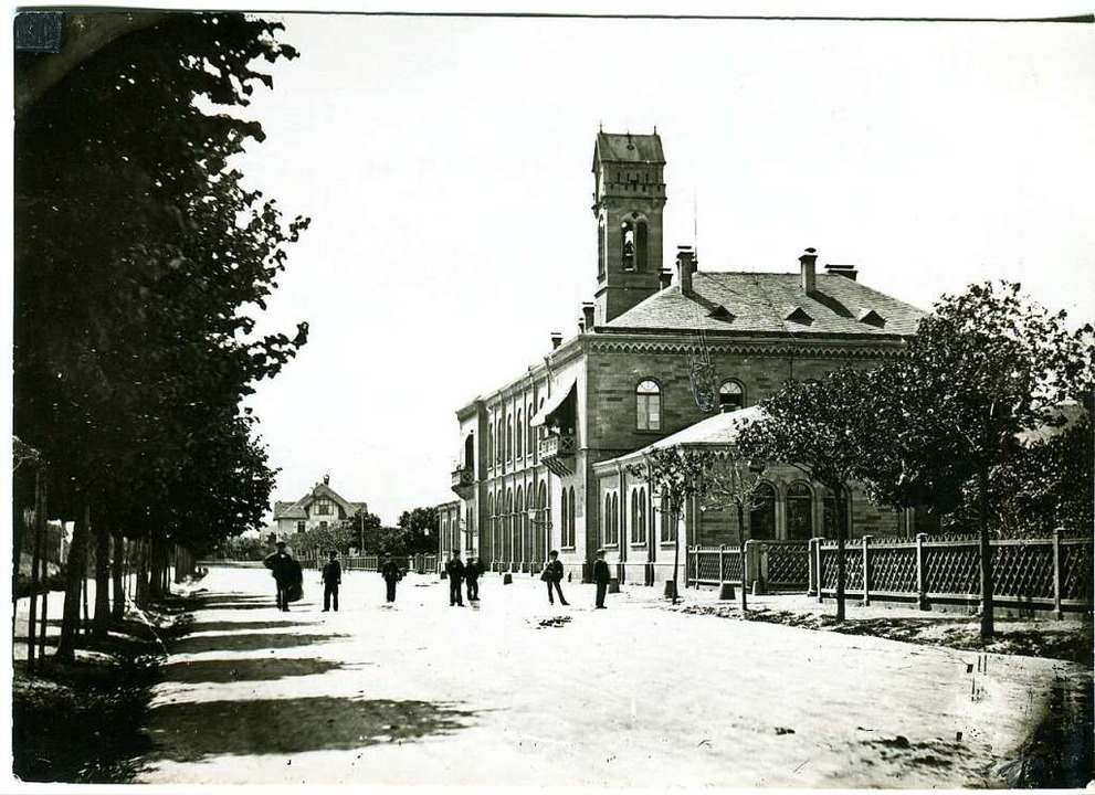 Freiburgs erster Bahnhof, aufgenommen um 1860/70  | Foto: Augustinermuseum Stadt Freiburg