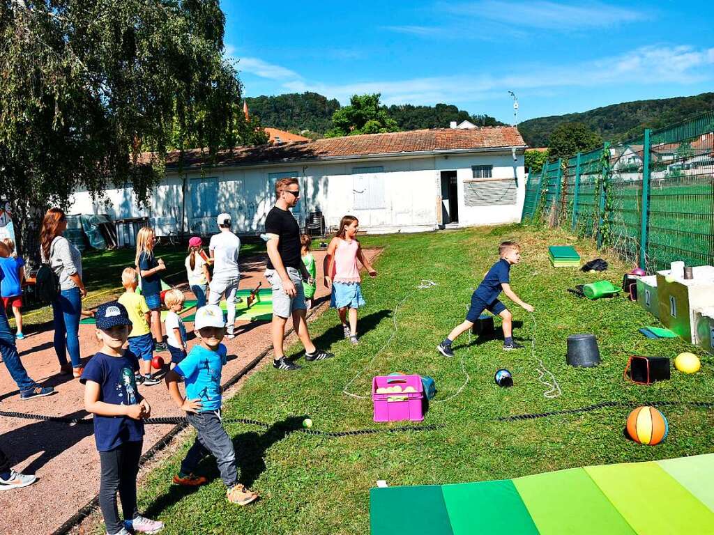 Die Besuchenden des Fests freuten sich ber den Hhepunkt im Vereinsjahr nach der langen Corona-Pause.