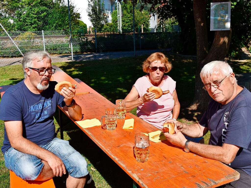 Die Besuchenden des Fests freuten sich ber den Hhepunkt im Vereinsjahr nach der langen Corona-Pause.