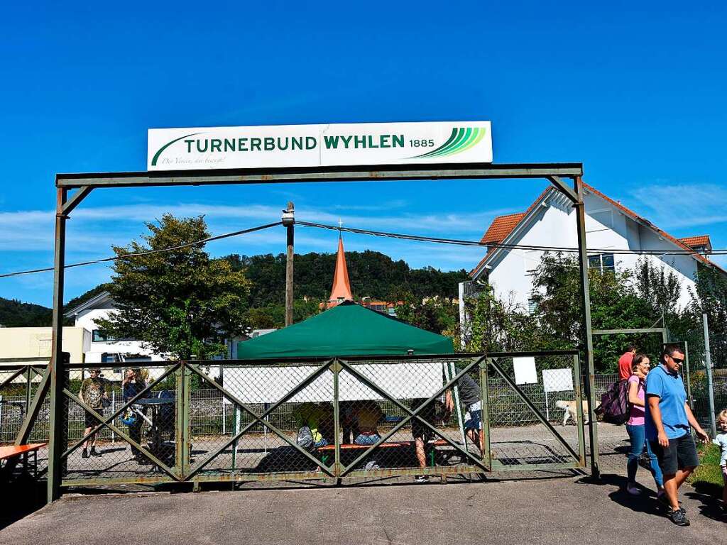 Die Besuchenden des Fests freuten sich ber den Hhepunkt im Vereinsjahr nach der langen Corona-Pause.