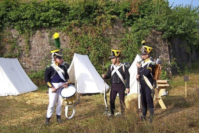 Echtes Schlachtengetmmel und darber ein groes Feuerwerk