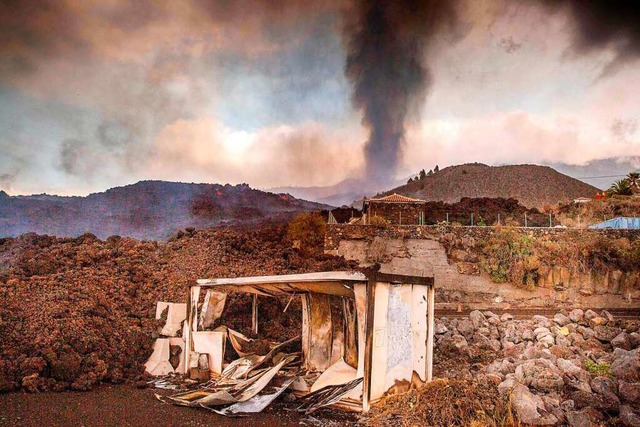 Das Feuer hat zahlreiche Huser und andere Gebude zerstrt.  | Foto: DESIREE MARTIN (AFP)