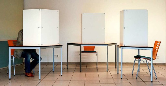 Am Sonntag sind die Wahllokale geffne...Briefwahl ihre Entscheidung getroffen.  | Foto: Peter Endig