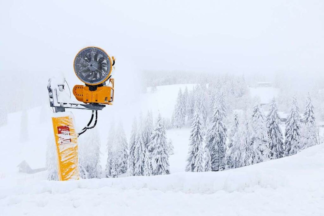 Mit Hilfe eines Schneetiefenmesssystem...gebiet Feldberg effektiver beschneien.  | Foto: Sebastian Barthmes