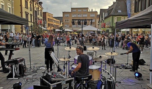 Teils groen Zuspruch fand die Konzertreihe &#8222;Sommer in der Stadt&#8220;.  | Foto: Ralf Burgmaier