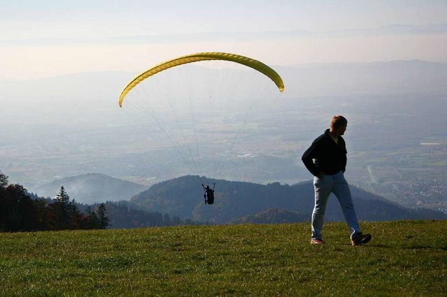 Paraglider am Kandel.  | Foto: Stefanie Sigmund