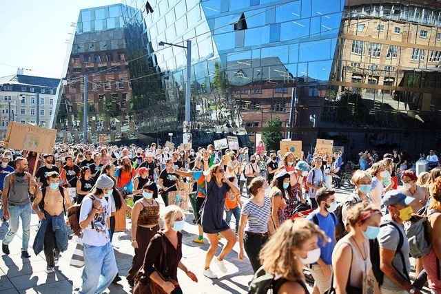 Fridays for Future: 12.000 Menschen demonstrieren in Freiburg