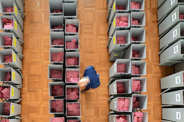 Knapp 50 Prozent aller Whlerinnen und...zungen per Briefwahl abgestimmt haben.  | Foto: Sebastian Kahnert