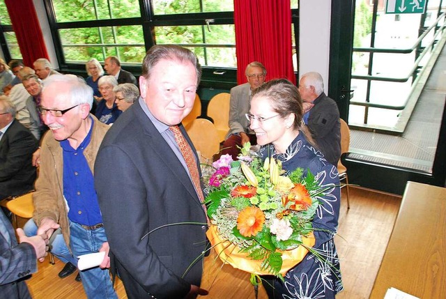 Im Mai 2015 wurde Diana Stcker vom Rh...Wahltag mit CDU-Gemeinderat Paul Renz.  | Foto: Ralf Staub