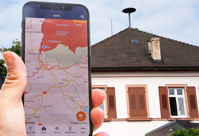 Sirenen und Apps wie die NINA-Warn-App...in Hgelheim htte knftig ausgedient.  | Foto: Volker Mnch