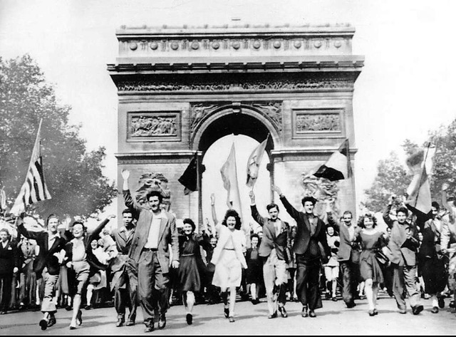 Historiker beschftigten sich mit der ... in Paris ber das Ende dieses Kriegs.  | Foto: Uncredited (dpa)