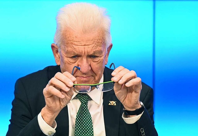 Kretschmann behlt die Verhandlungen im Blick.  | Foto: Bernd Weibrod (dpa)