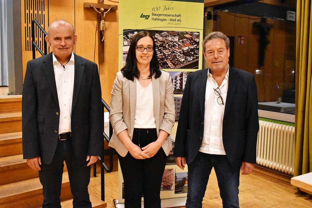 Geschäftsführer  Rainer Hunn (links) m...sräten Annette Huber und Michael Moser  | Foto: Thomas Loisl Mink