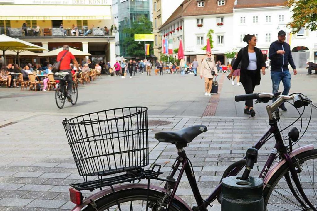 Das Fahrrad parken oder damit durch de...nerstag im Gemeinderat zur Abstimmung.  | Foto: Peter Gerigk