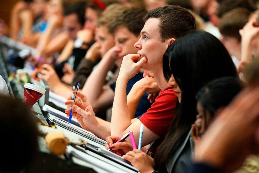Präsenzveranstaltungen sollen an den Hochschulen wieder Normalität sein.  | Foto: Oliver Berg